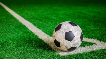 Voetbalkaartjes voor werknemers zijn loon in natura